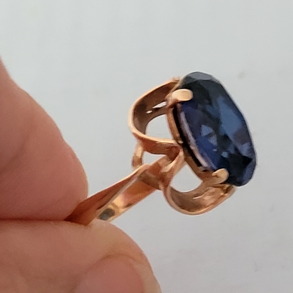 Vintage USSR Sapphire in gold ring, gorgeous! - Picture 3 of 10